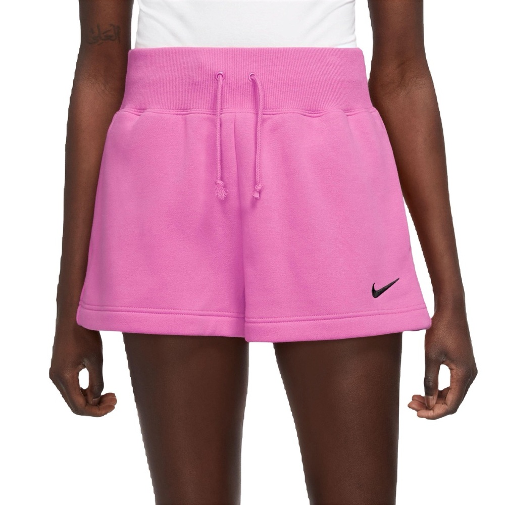 Nike Women's Phoenix Fleece Shorts - GREEN